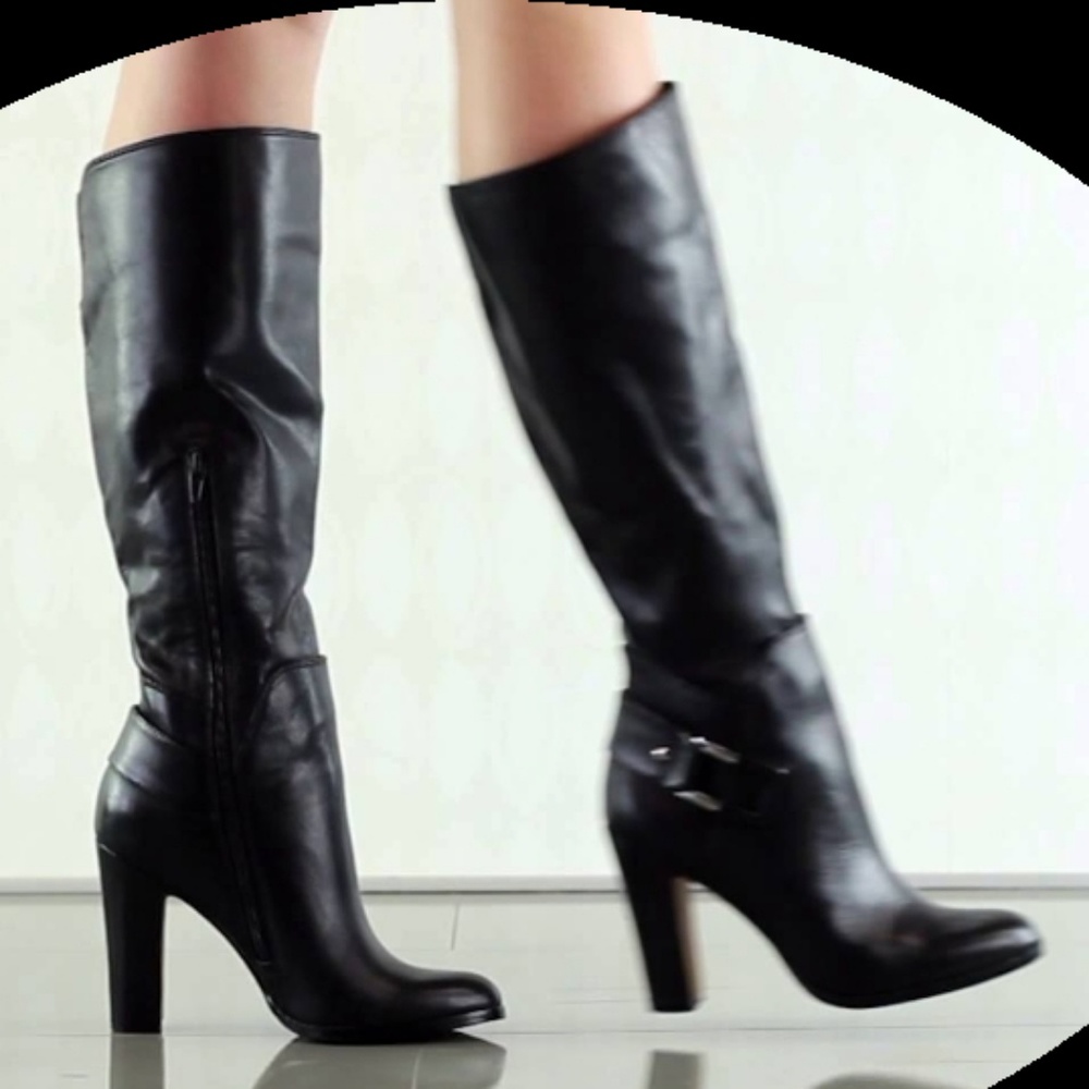 VINCE CAMUTO - Boots